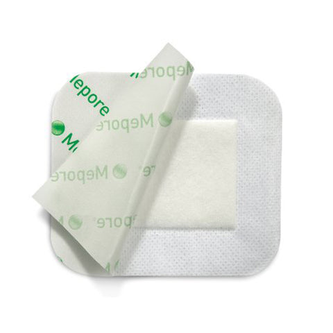 Molnlycke, Composite Dressing 3-3/5 X 8 Inch Rectangle Sterile 671100, Count of 1