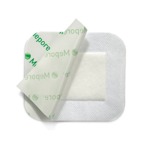 Molnlycke, Composite Dressing 3-3/5 X 8 Inch Rectangle Sterile 671100, Case Of 6